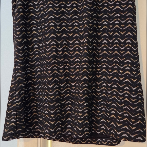 Women's J.McLaughlin Black Sleeveless Mock Neck Shirt, Size S - Picture 6 of 11